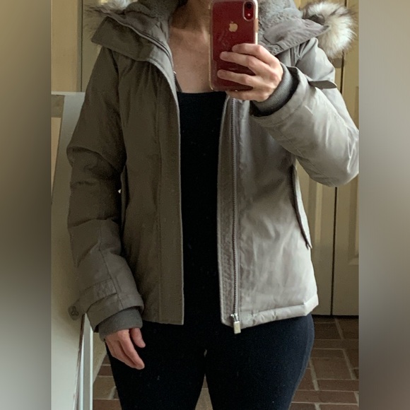 TNA New Summit Jacket from Aritzia … like new! - Picture 16 of 16